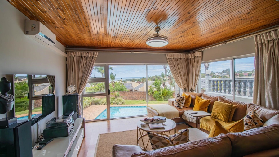 5 Bedroom Property for Sale in Beacon Bay Eastern Cape